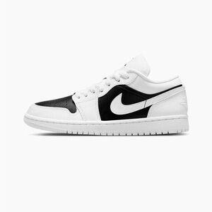 Jordan 1 Low
Panda (Women's) size 11 *NWT